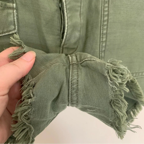 American  Eagle Green Cargo Shorts 8 - Picture 6 of 9